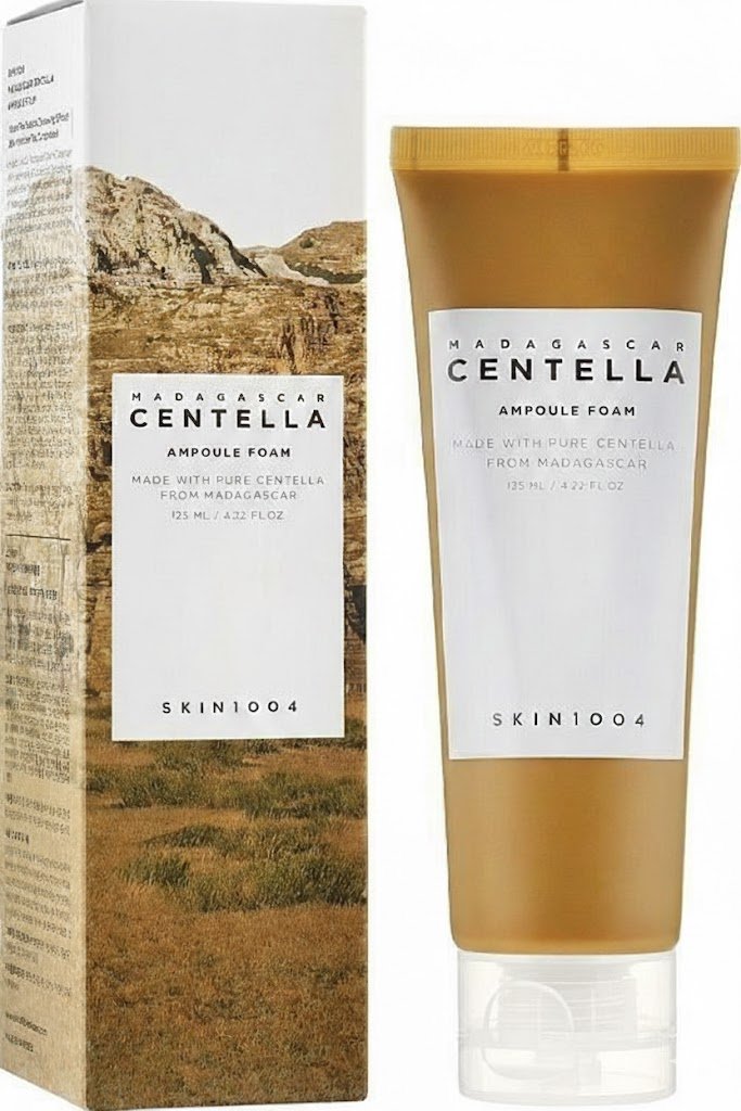 Centella Ampoule Foam من Skin1004: غسول سنتيلا أمبول فوم من SKIN1004 لتنظيف البشرة الحساسة وتهدئة الاحمرار