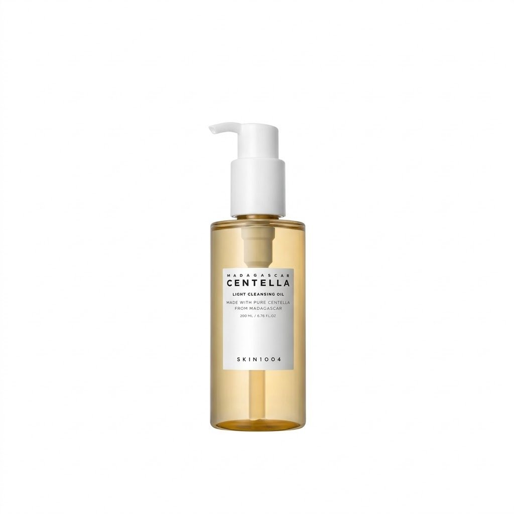 skin1004-madagascar-centella-light-cleansing-oil-200ml.jpg "زيت تنظيف سكين 1004 سنتيلا مدغشقر لإزالة المكياج والشوائب - Skin1004 Cleansing Oil."